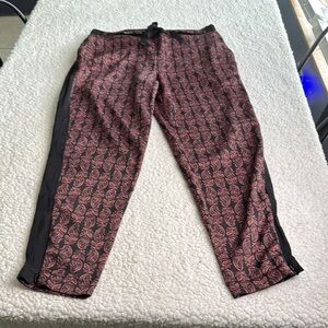 Shoulder Black and Pink Patterned Women's Cropped Silk Dress Pants